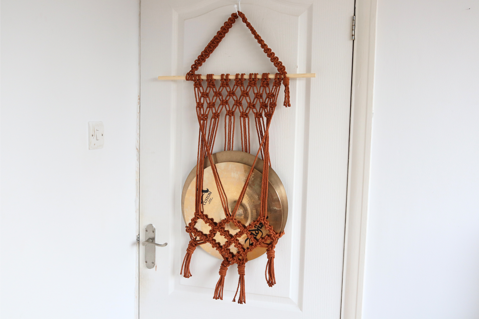 tongue drum wall mount