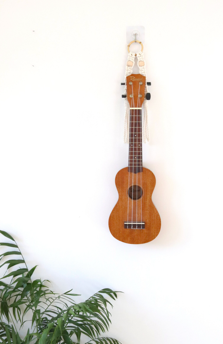 ukulele wall mount